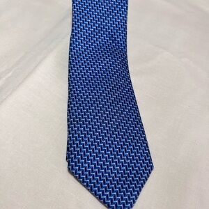 Michael Kors Silk Men's Tie in Blue Pattern